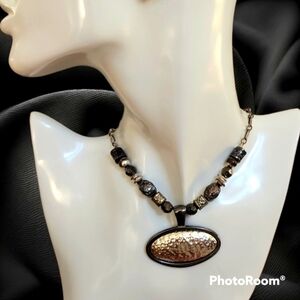 Kenneth COLE Space Age Gunmetal Beaded Hammered Pendant Chain Necklace